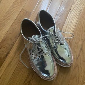 Hip silver shoes